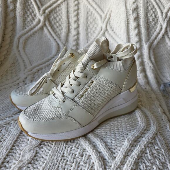 NEW Michael‎ Kors Women Georgie Knit Trainer Lace Up Sneakers Size 6M White Gold - Picture 2 of 10